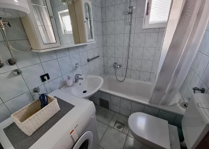 马捷公寓 * 特罗吉尔