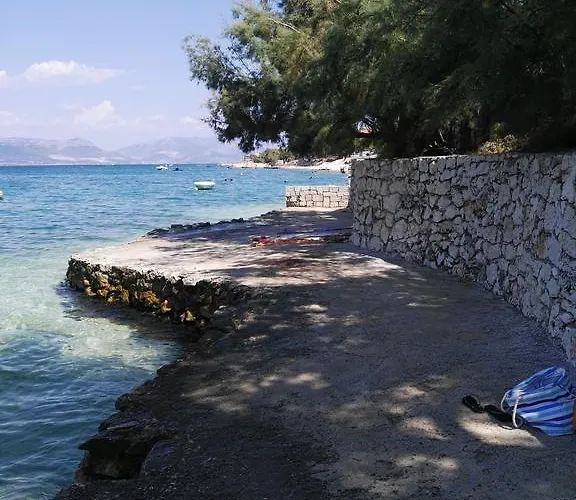 马捷公寓 特罗吉尔